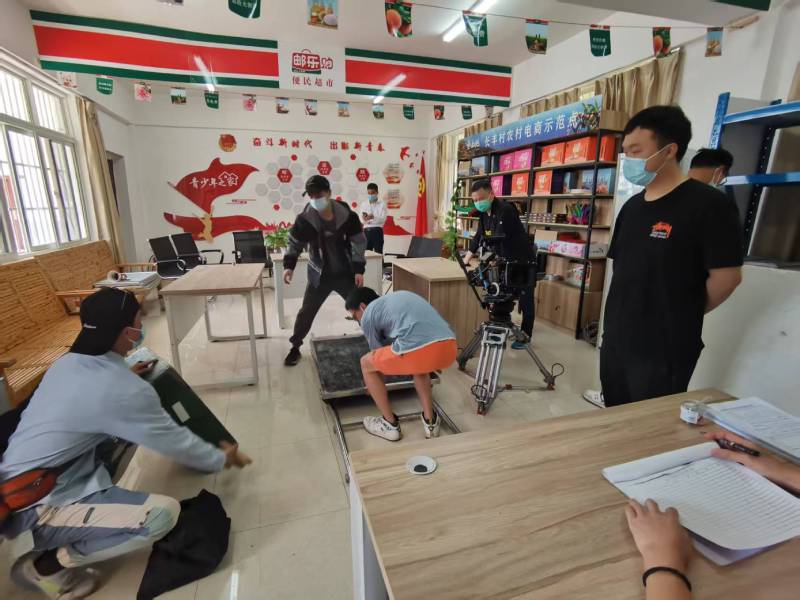 追星女孩心理学分析报告：寿阳县广告片拍摄公司揭秘饭圈应援式传播逻辑